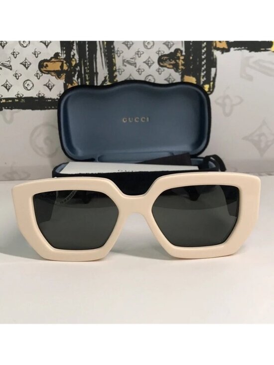 ✨ Luxury New Authentic Gucci GG0630S 001 Sunglasses ✨ main image 8